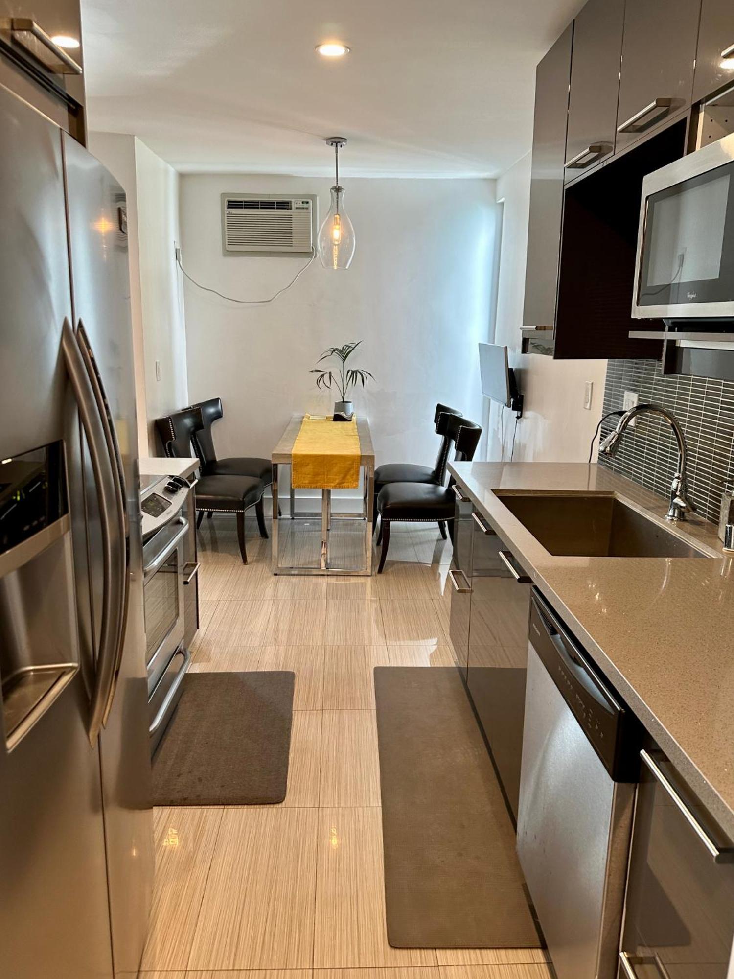 Apartamento Hemingway By Luca - Free Parking Los Ángeles Exterior foto